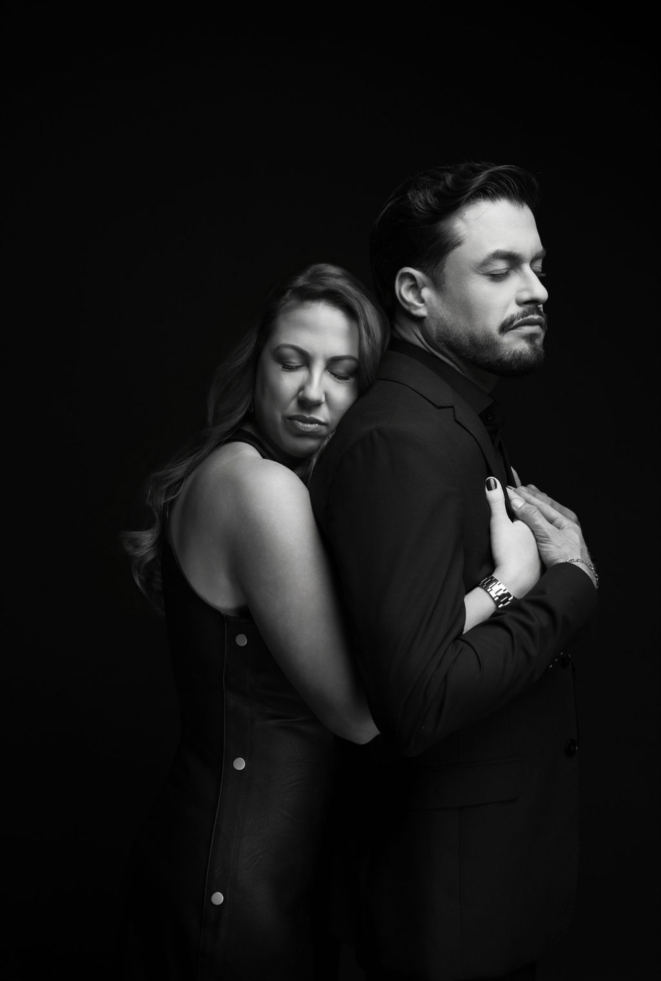 Alberto e Gabriela — retrato em preto e branco